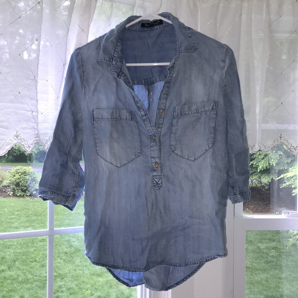 Soft denim 3/4 sleeve shirt